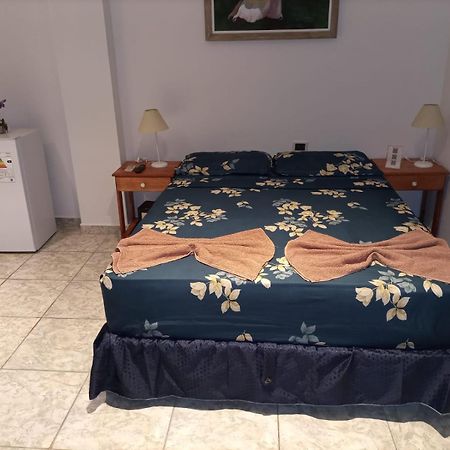 Hotel Village Del Sol ปูแอร์โตอีกวาซู ภายนอก รูปภาพ