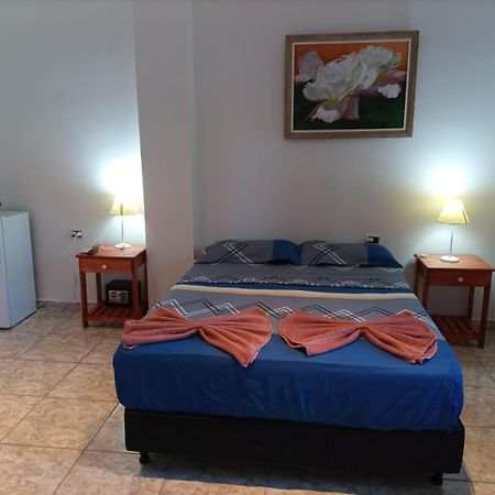 Hotel Village Del Sol ปูแอร์โตอีกวาซู ภายนอก รูปภาพ