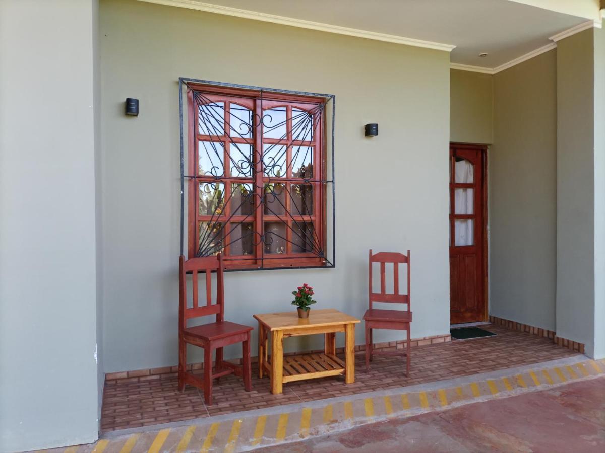 Hotel Village Del Sol ปูแอร์โตอีกวาซู ภายนอก รูปภาพ