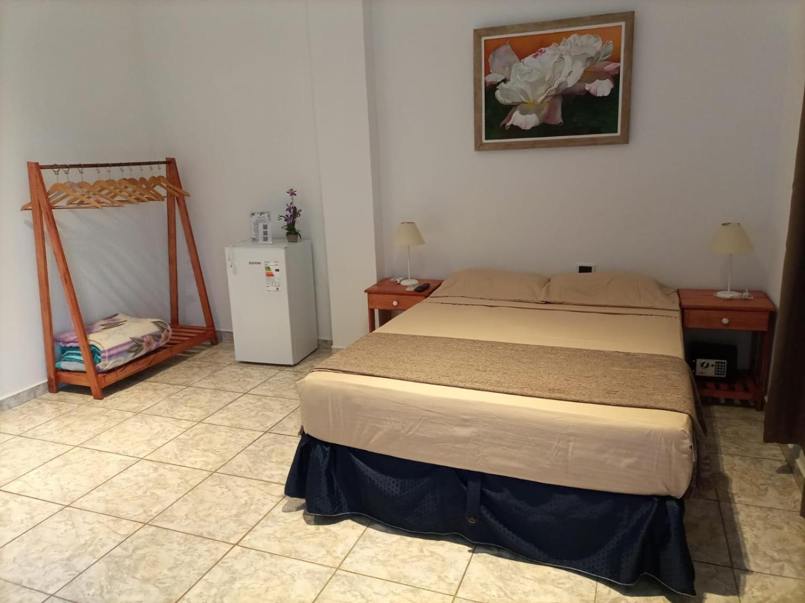 Hotel Village Del Sol ปูแอร์โตอีกวาซู ภายนอก รูปภาพ