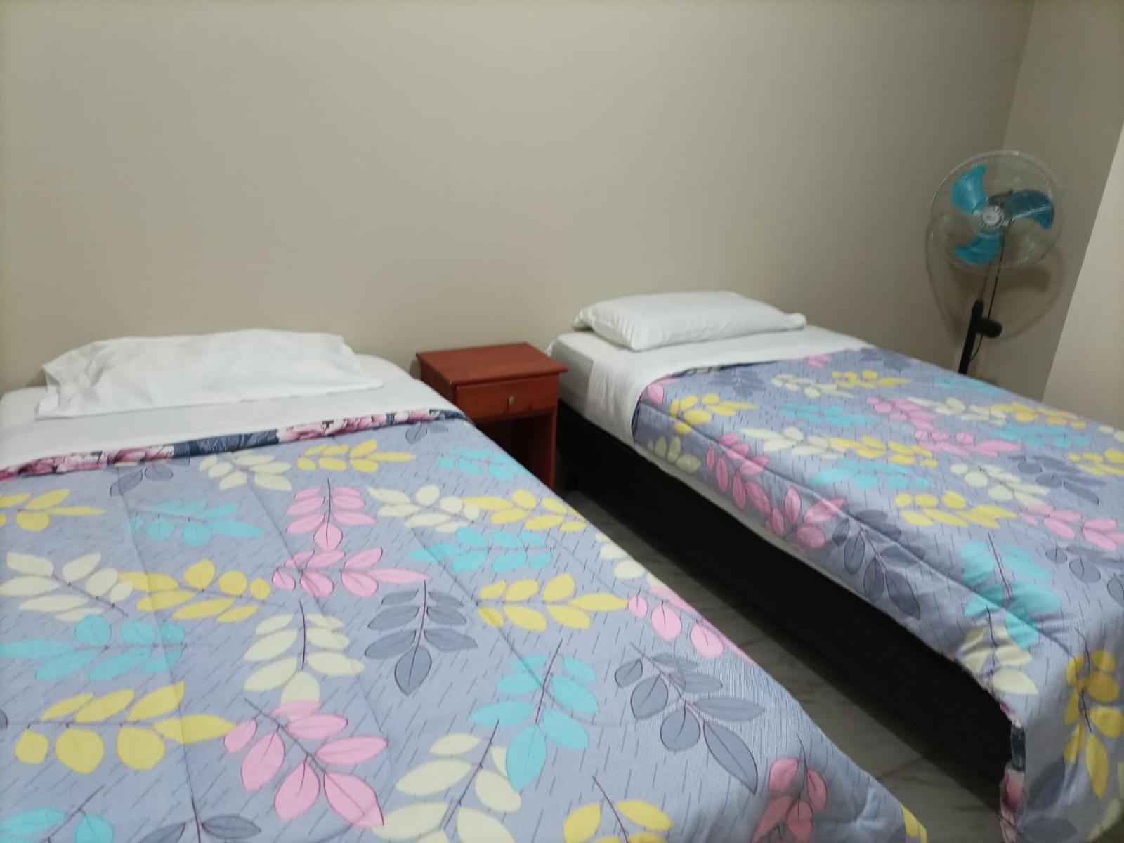 Hotel Village Del Sol ปูแอร์โตอีกวาซู ภายนอก รูปภาพ